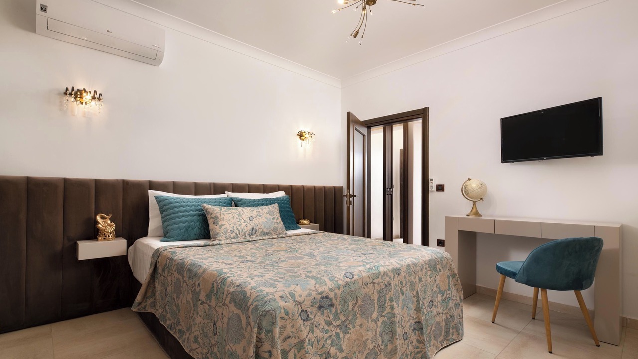 Photo of Bedroom in Petaloudes