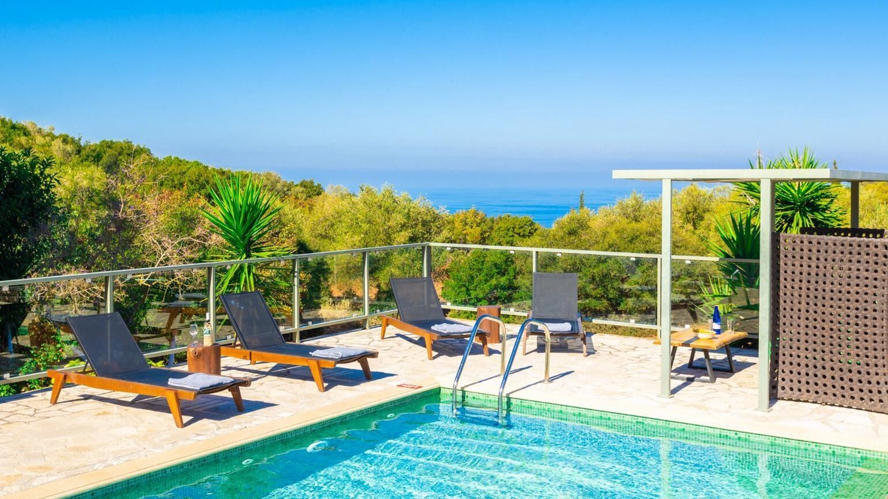 Photo of Outdoor in Mesovounia