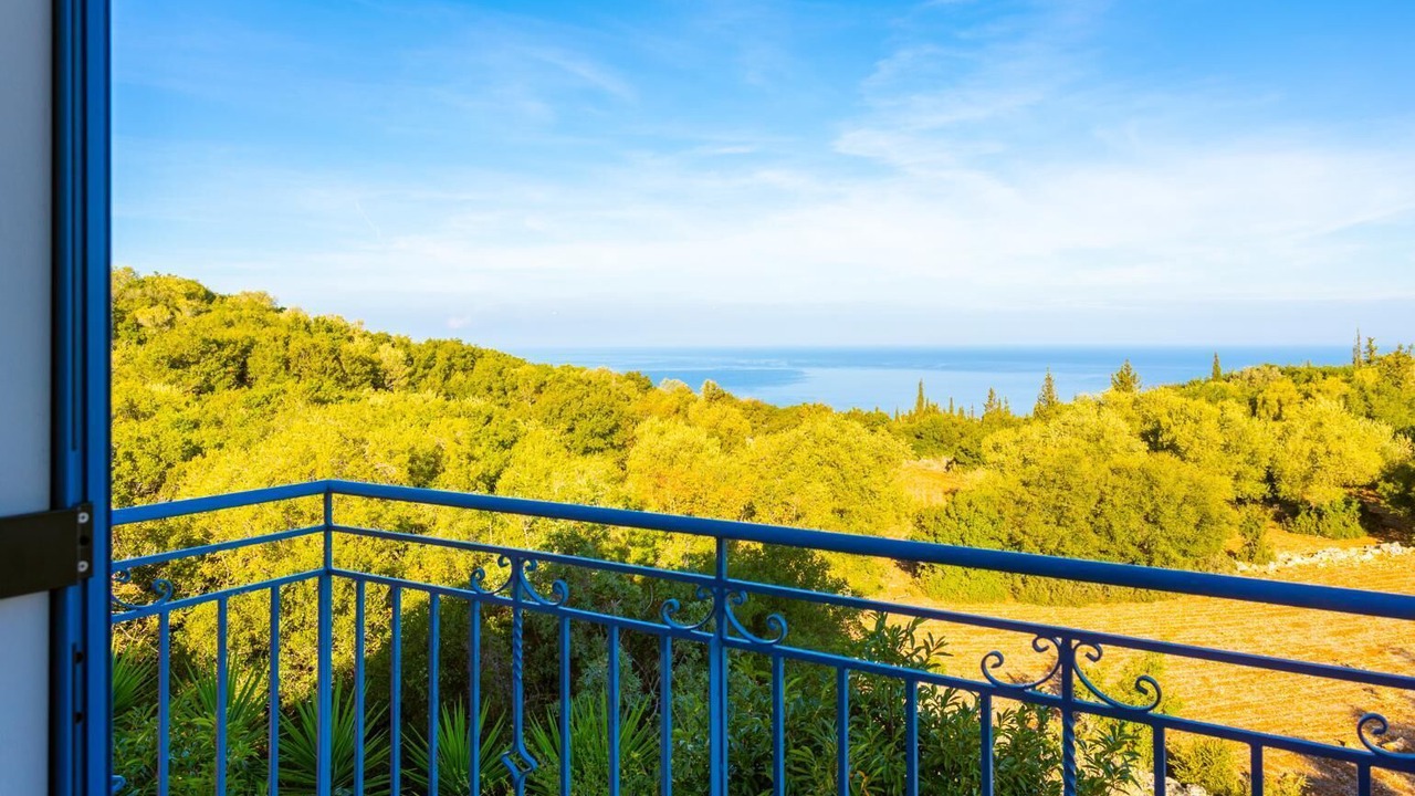 Photo of Patio Balcony in Mesovounia