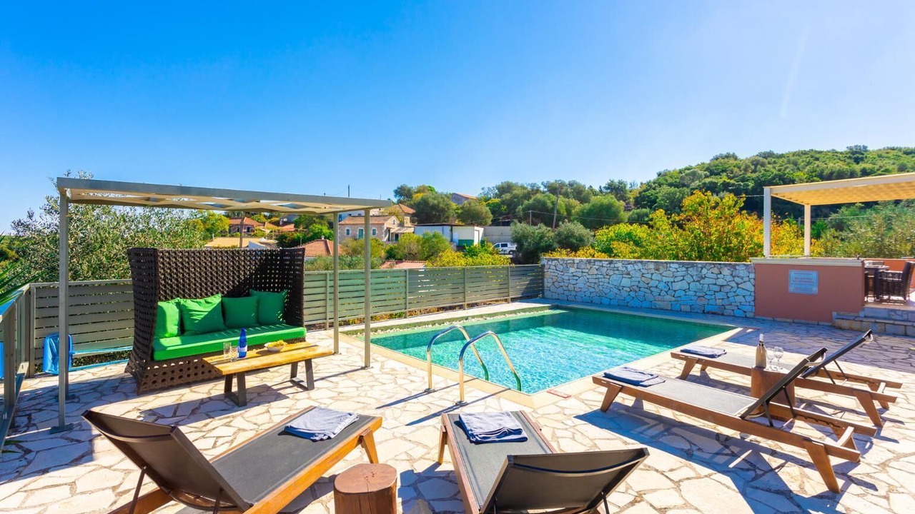 Photo of Outdoor in Mesovounia