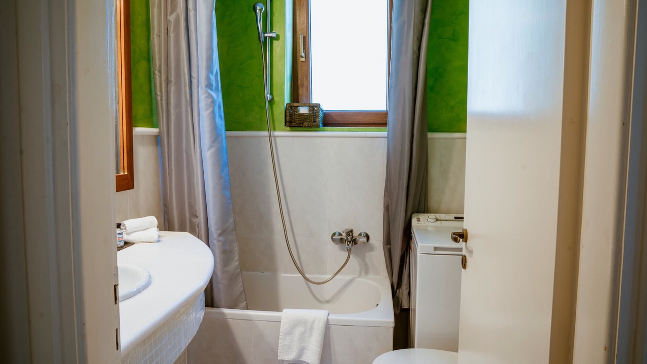 Photo of Bathroom in Mytilene
