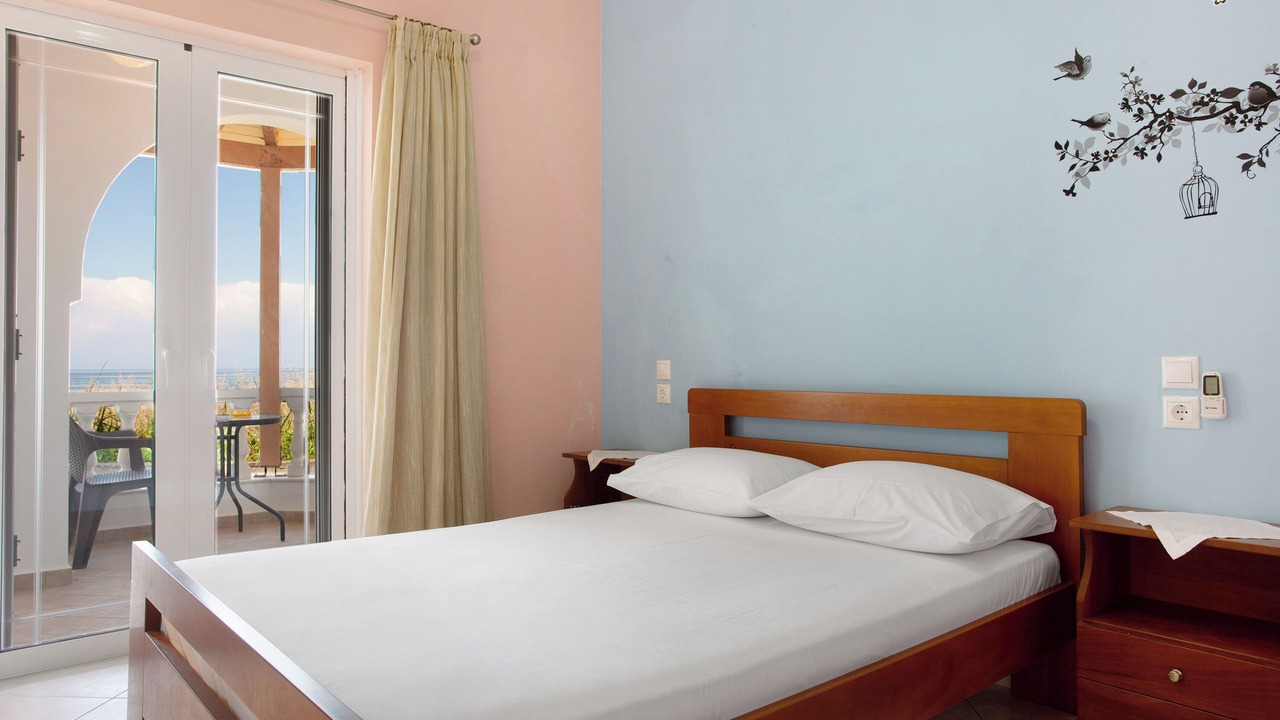 Photo of Bedroom in Psarou