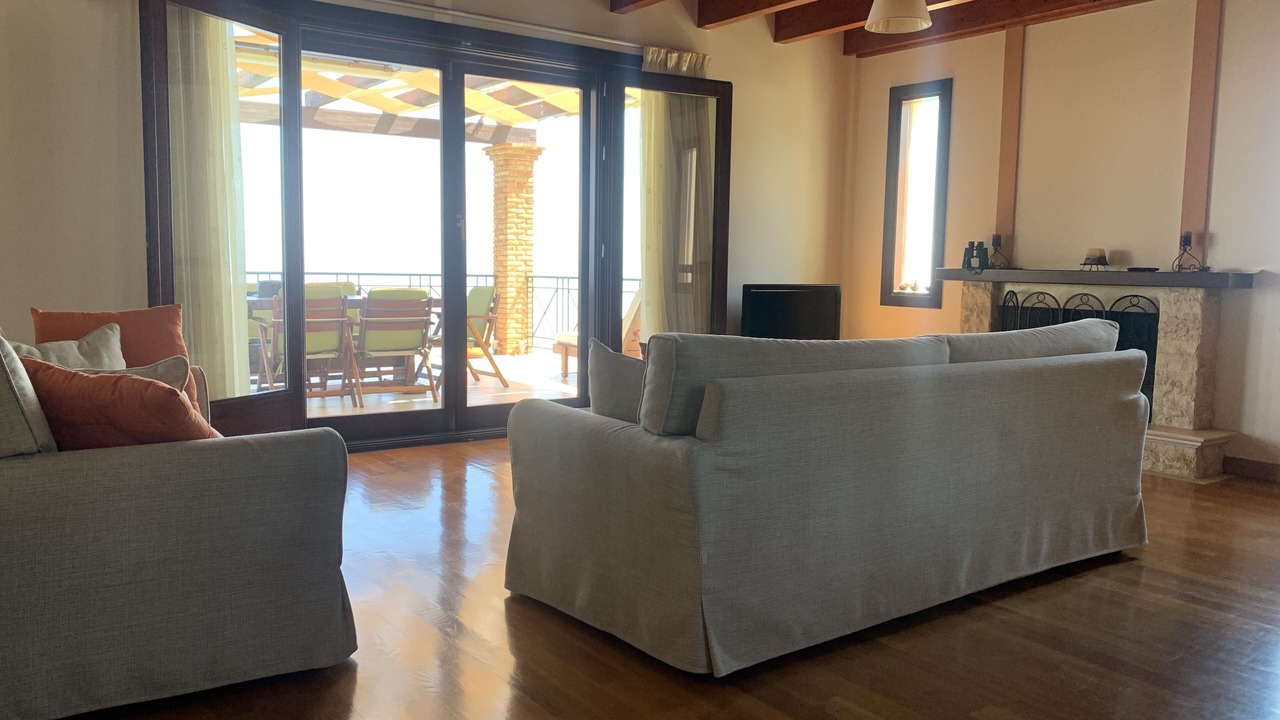 Photo of Livingroom in Paralia Porovitsis