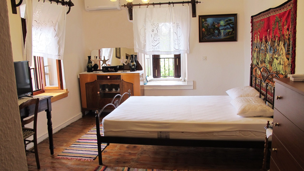 Photo of Bedroom in Trikeri