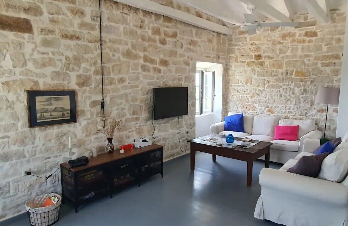 Photo of Livingroom in Kourteika