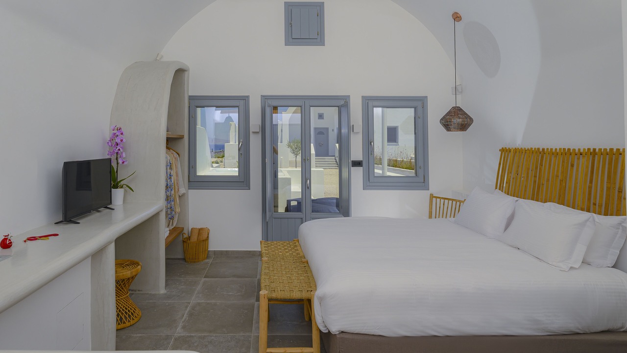 Photo of Others in Oia
