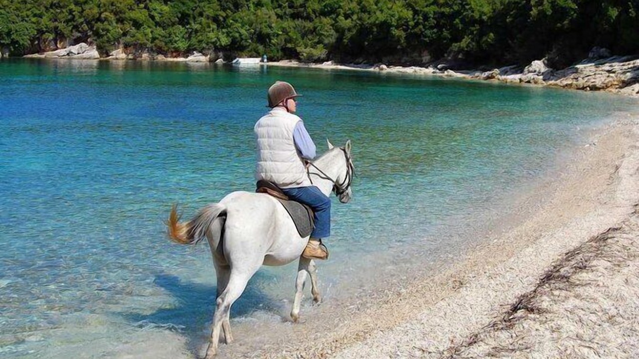 Photo of Others in Agios Georgios Pagon