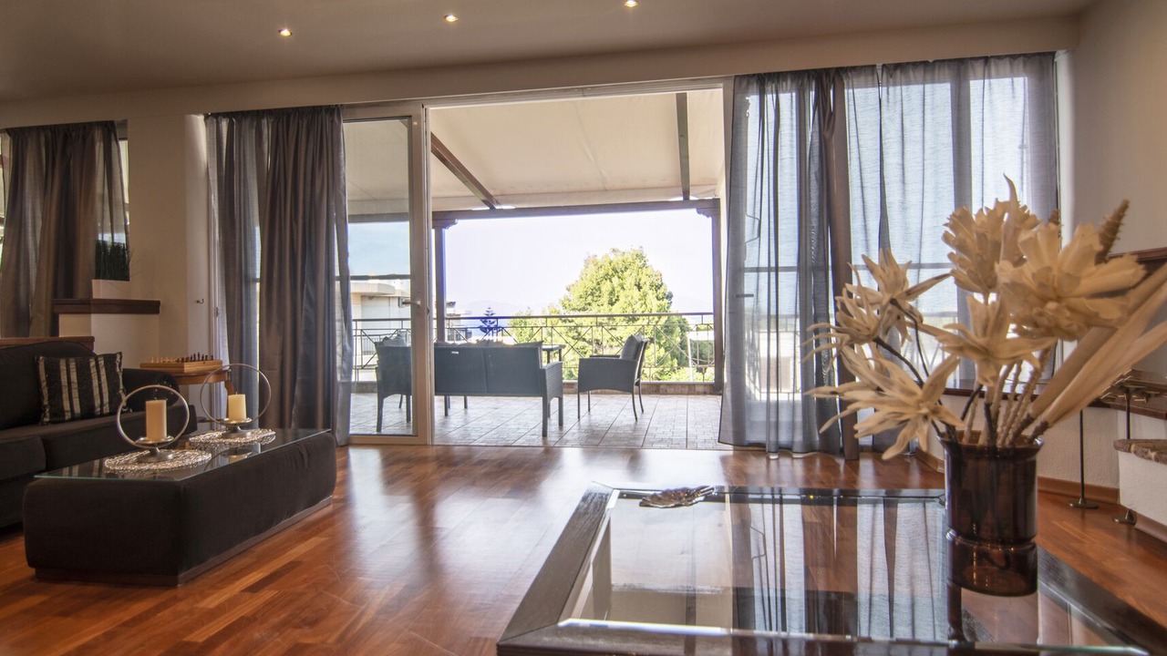 Photo of Livingroom in Egira
