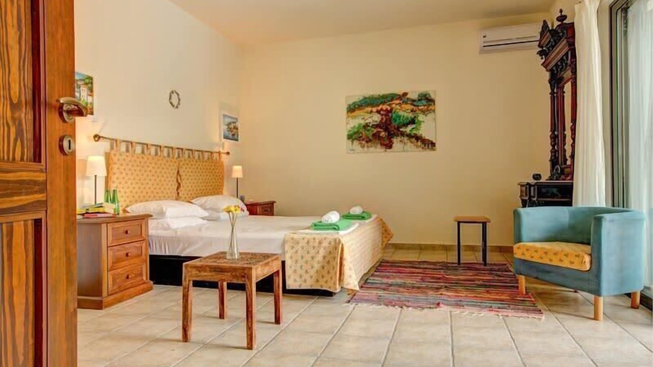 Photo of Bedroom in Evgiros