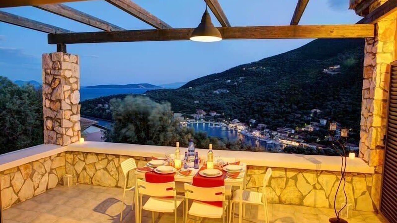 Photo of Outdoor in Evgiros