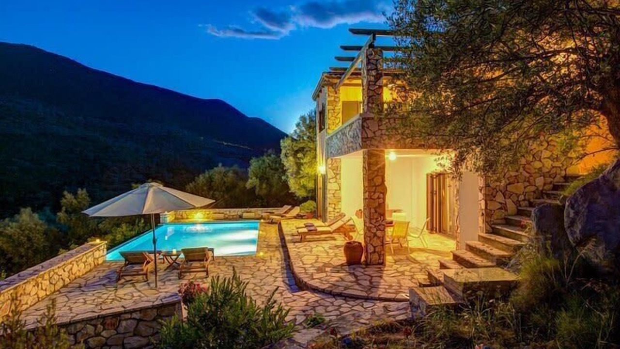 Photo of Outdoor in Evgiros