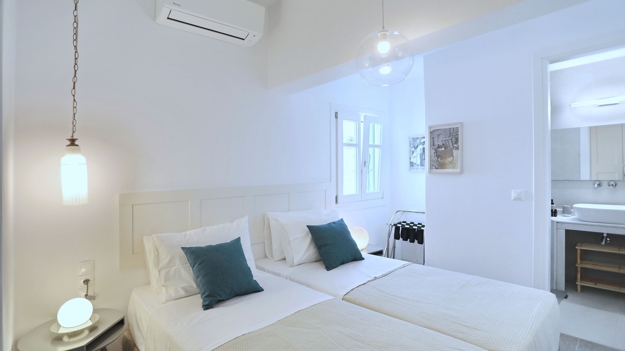 Photo of Bedroom in Skopelos
