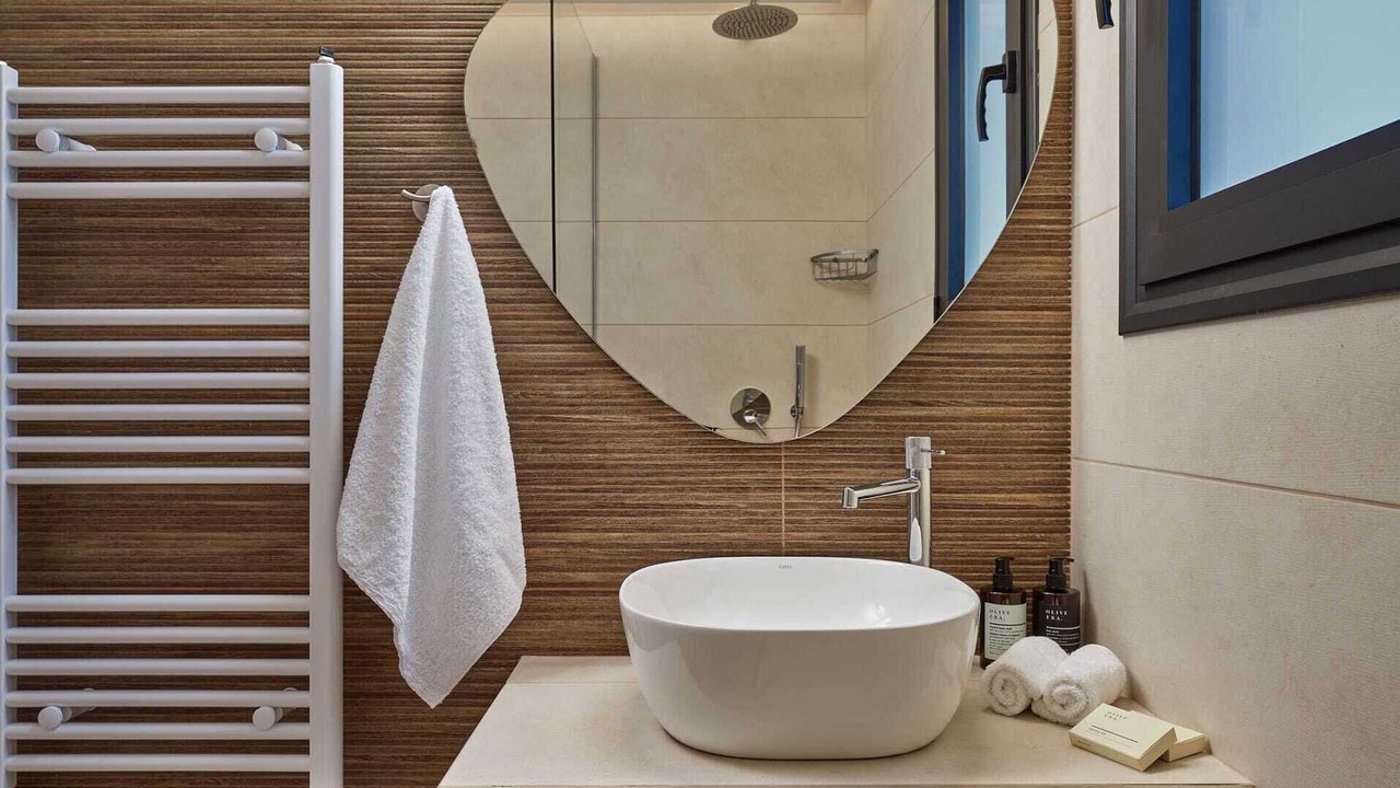 Photo of Bathroom in Agia Marina Mikrolimanou