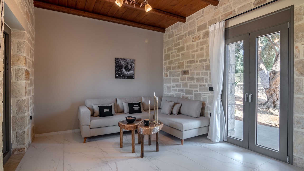 Photo of Outdoor in Prinos