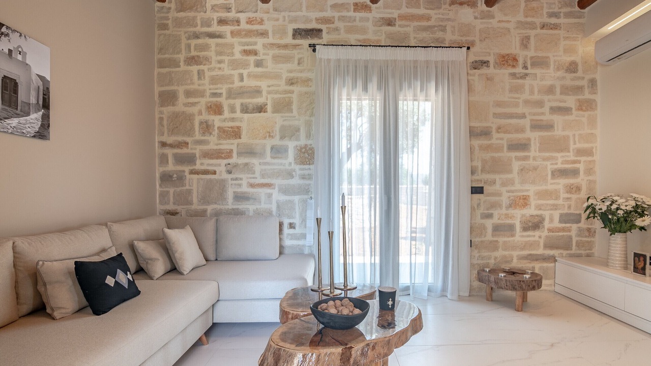 Photo of Outdoor in Prinos
