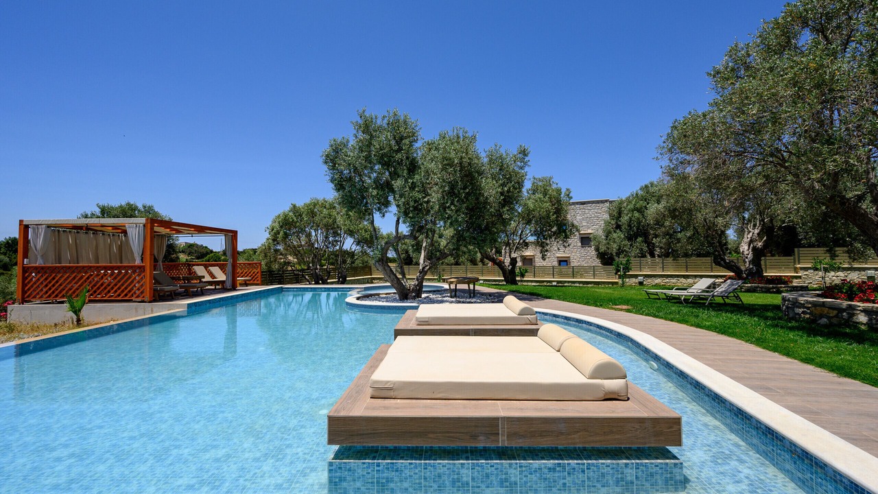 Photo of Outdoor in Prinos