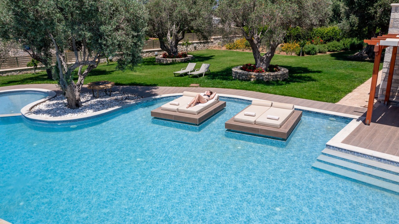 Photo of Outdoor in Prinos