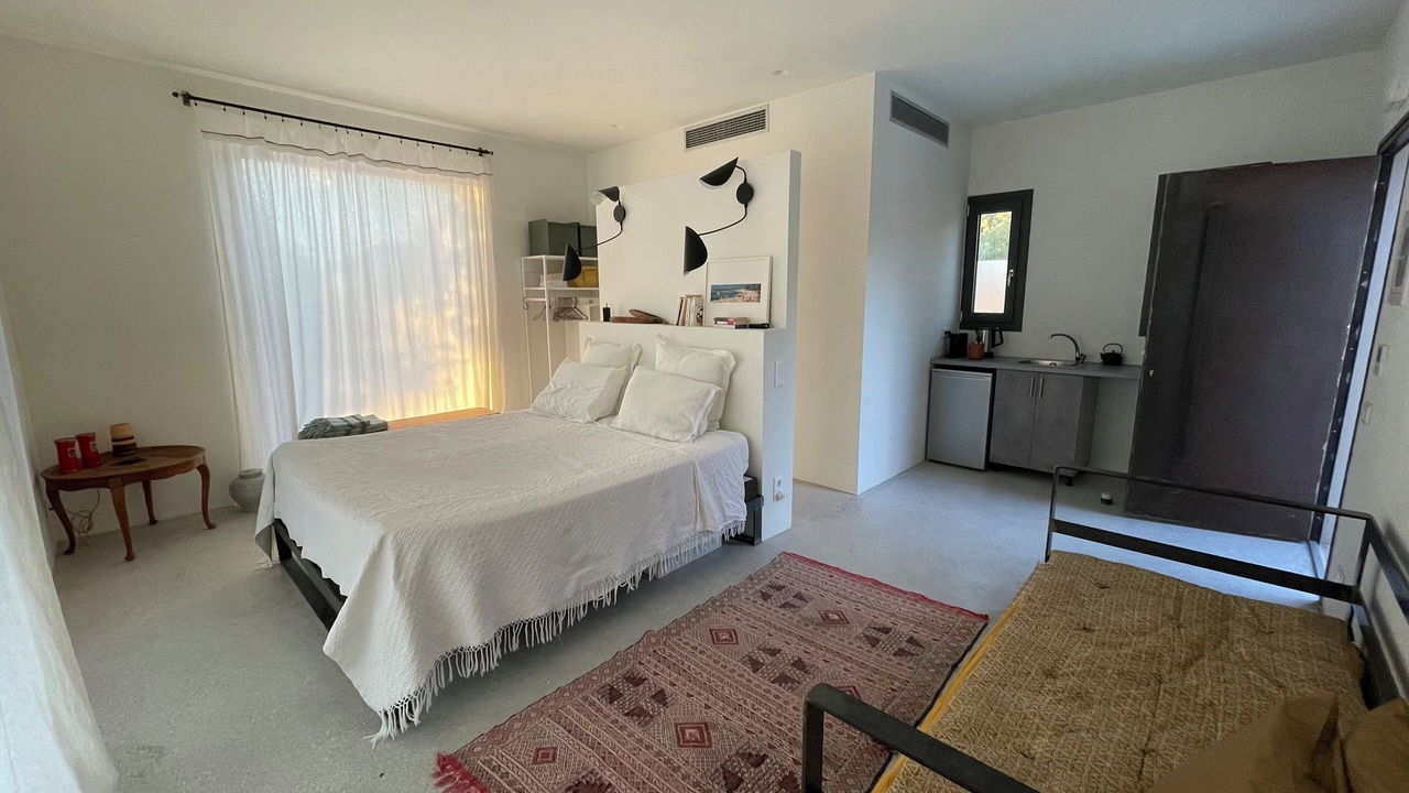 Photo of Bedroom in Alyfanta