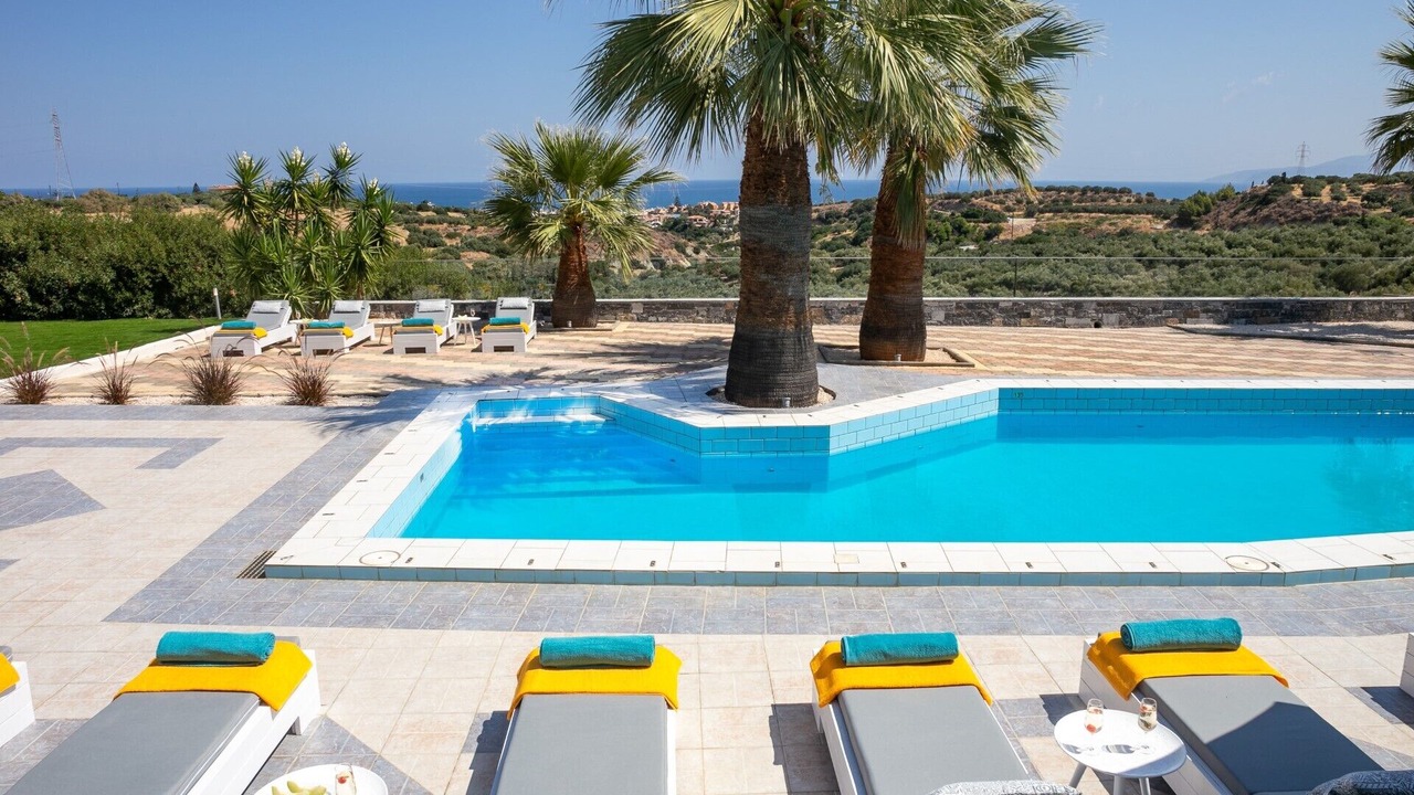 Photo of Others in Old Hersonissos