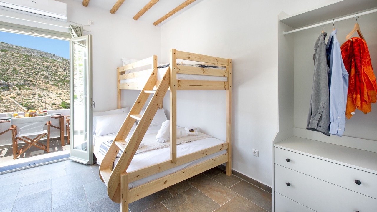Photo of Bedroom in Herronisos