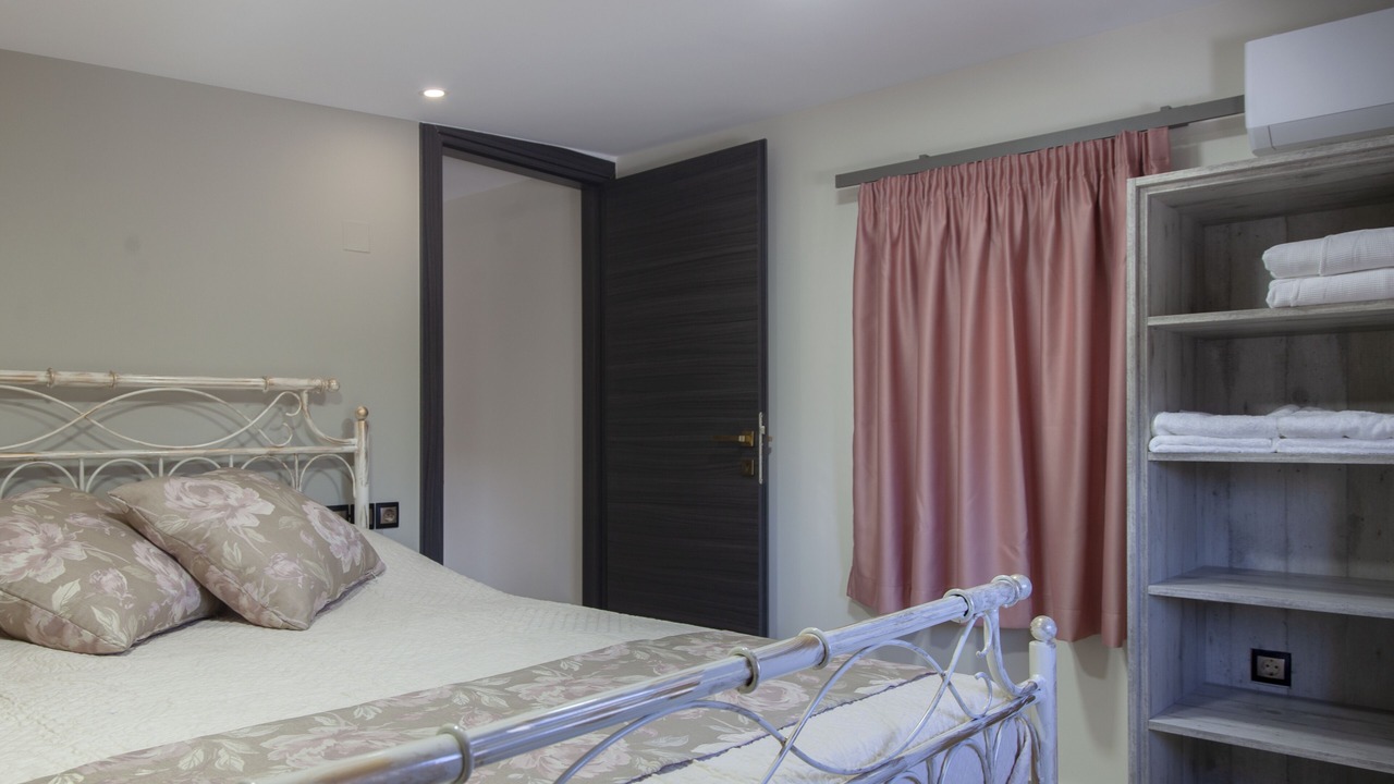 Photo of Bedroom in Kariotai