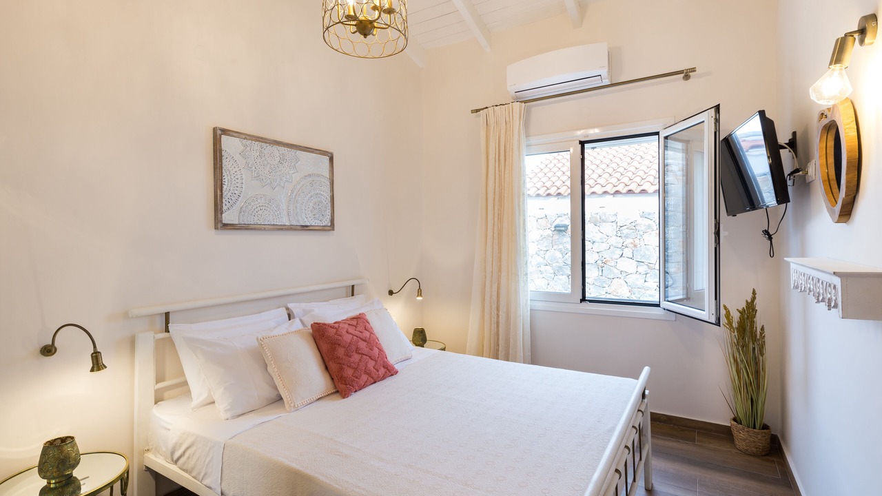 Photo of Bedroom in Kavros