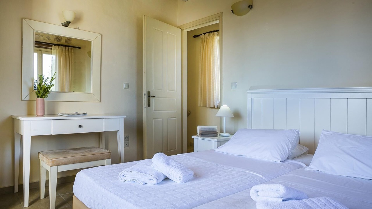 Photo of Bedroom in Tselendata