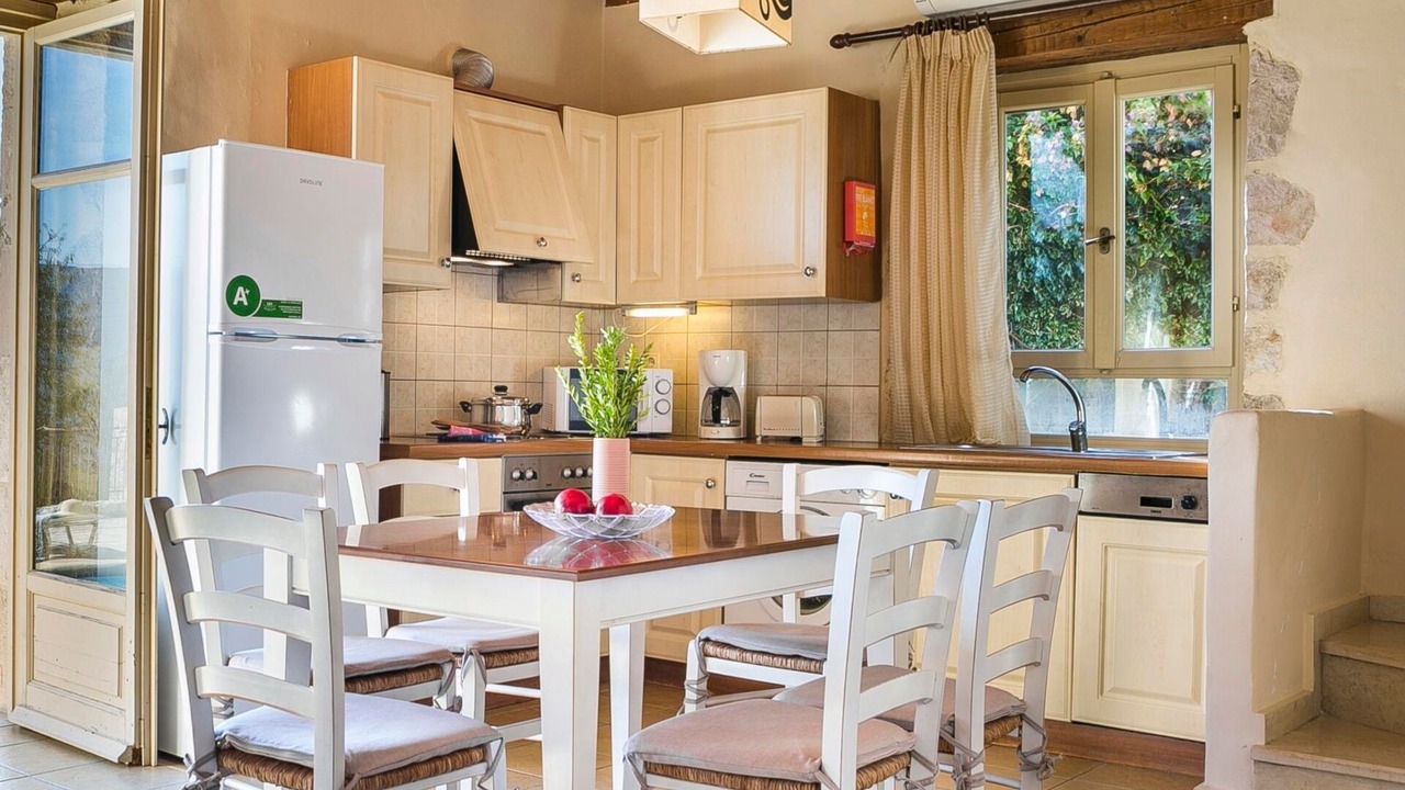 Photo of Kitchen in Tselendata