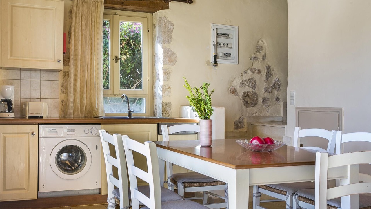 Photo of Kitchen in Tselendata