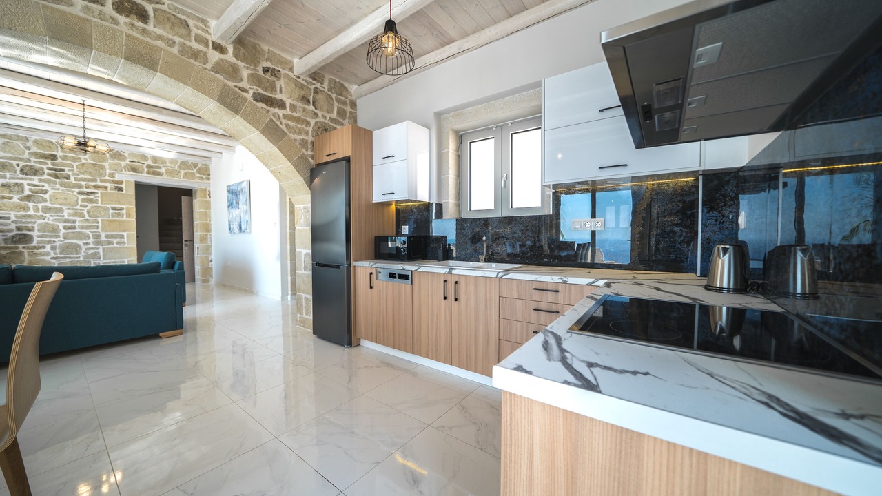 Photo of Kitchen in Limeniskos