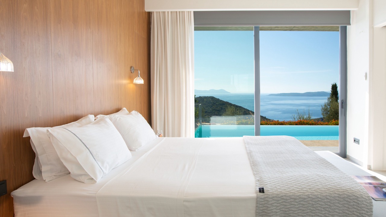 Photo of Bedroom in Evgiros