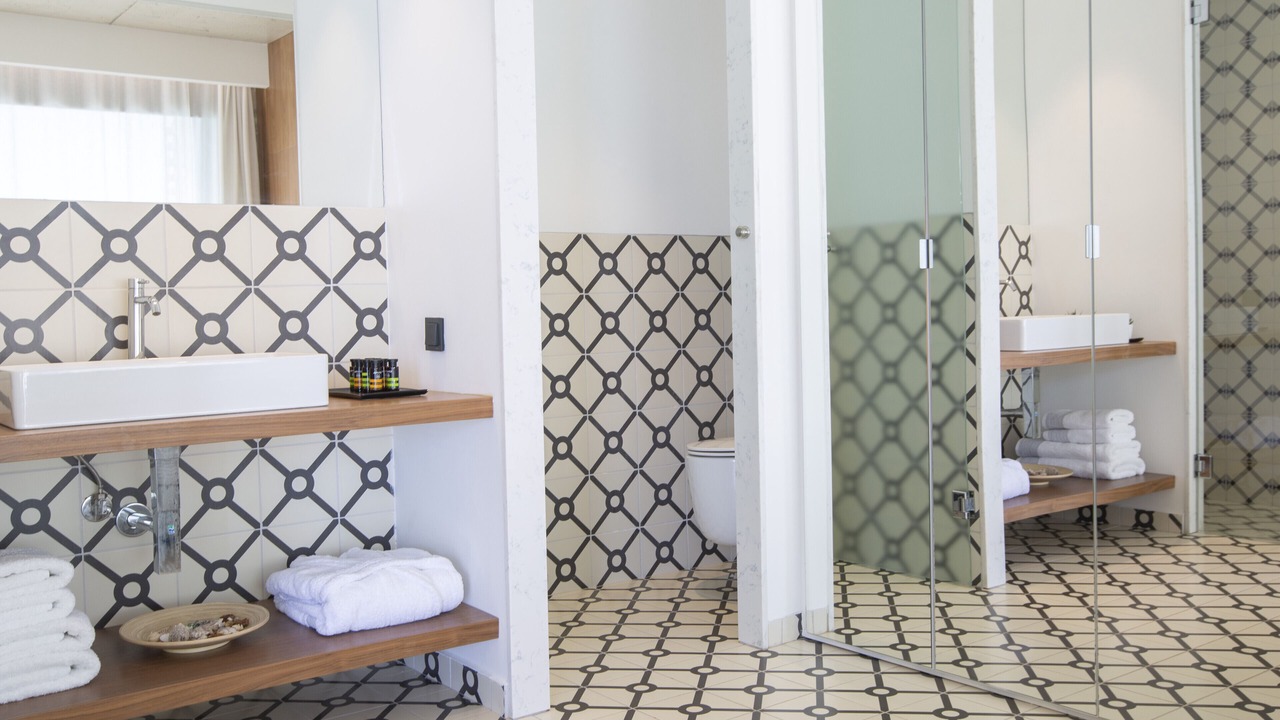 Photo of Bathroom in Evgiros