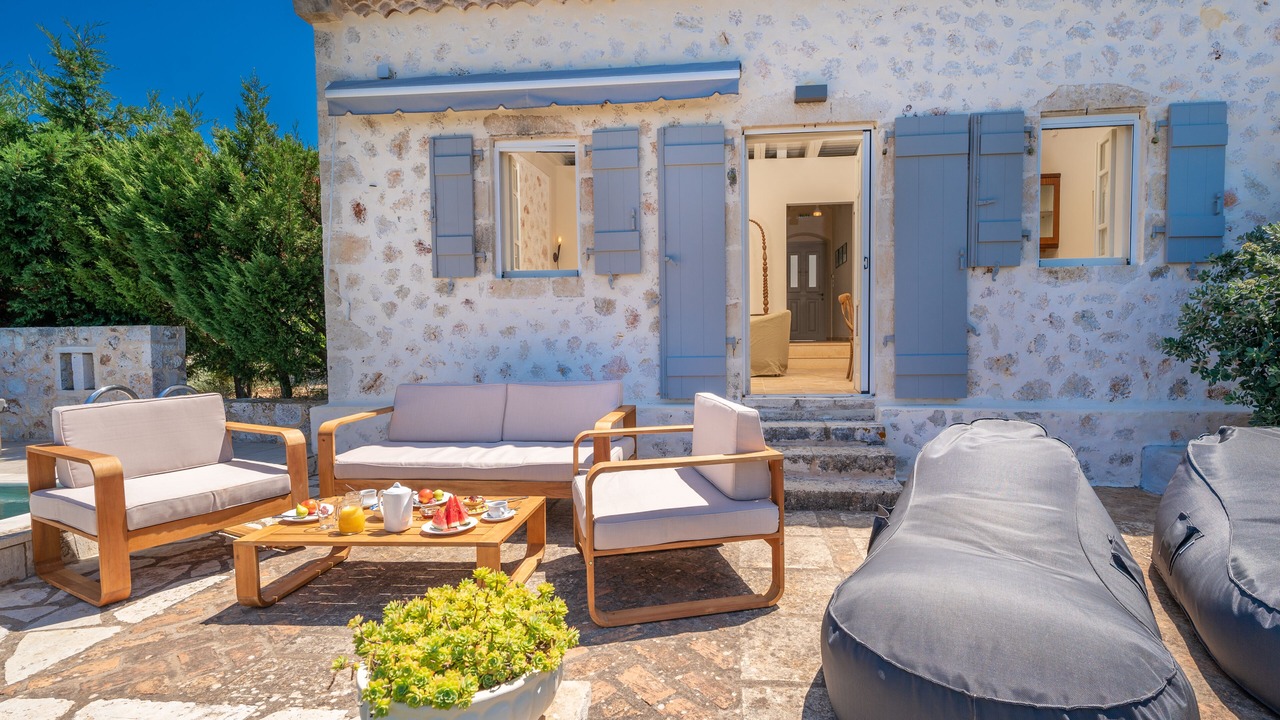 Photo of Patio Balcony in Tzamarelata