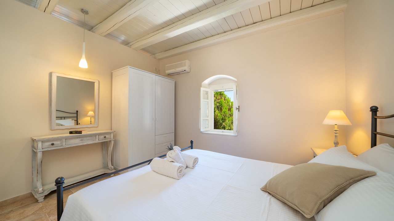Photo of Bedroom in Tzamarelata