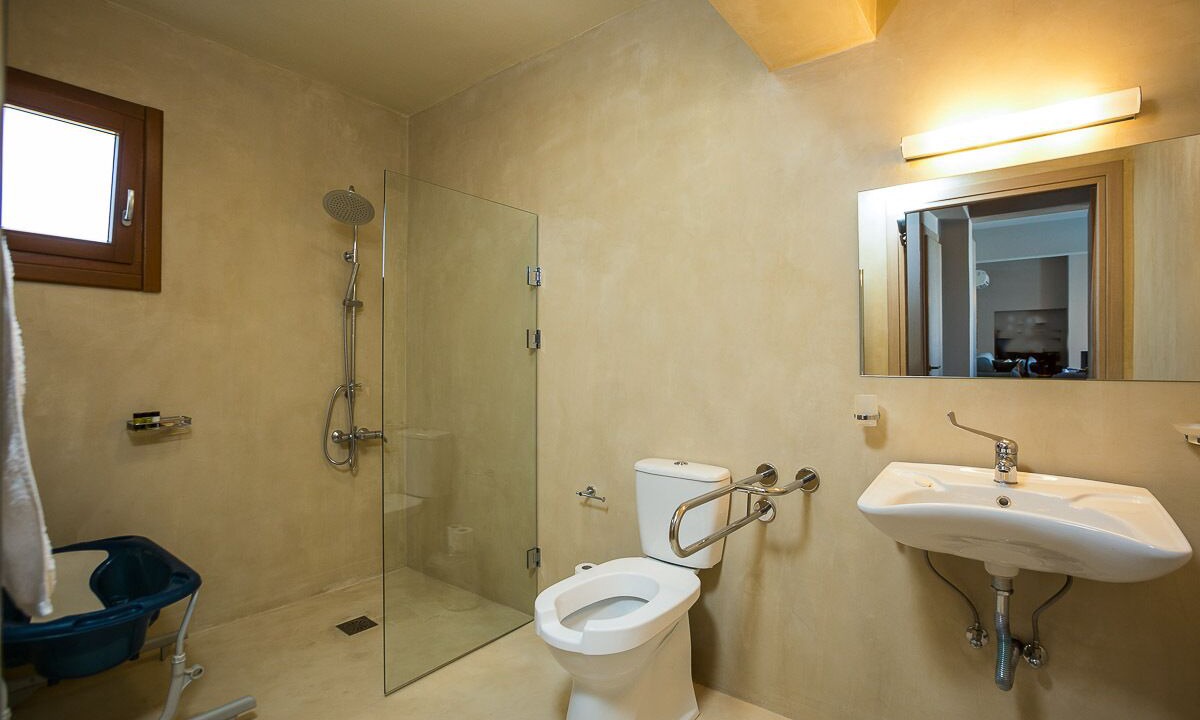 Photo of Bathroom in Kirianna