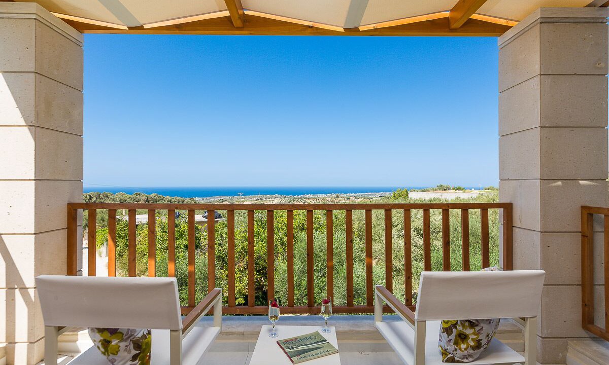 Photo of Patio Balcony in Kirianna