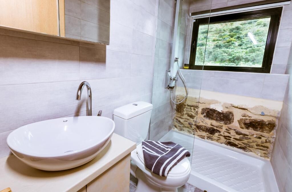 Photo of Bathroom in Livadia