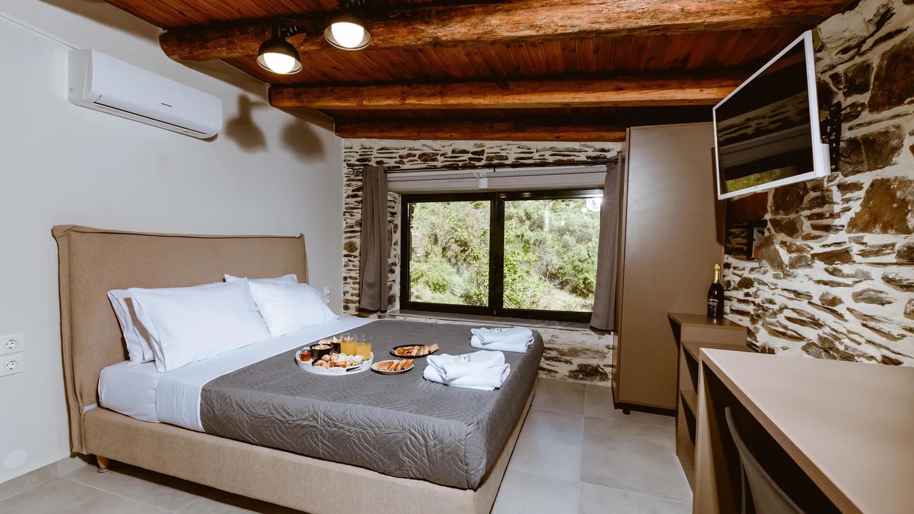 Photo of Bedroom in Perivolia