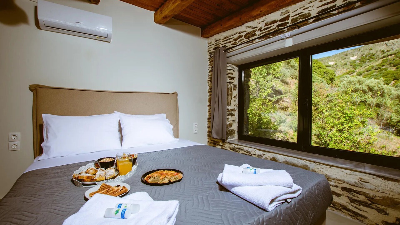 Photo of Bedroom in Perivolia