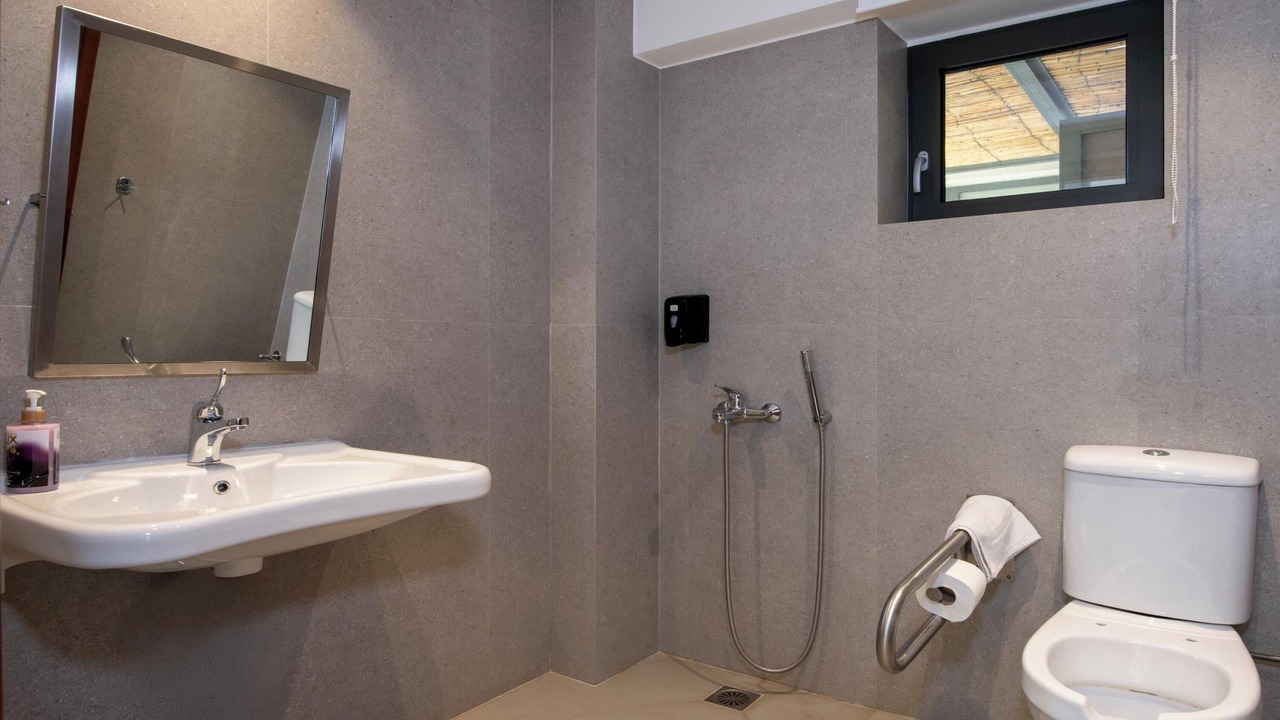 Photo of Bathroom in Agios Vasileios
