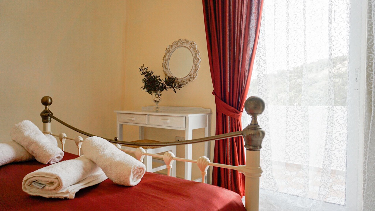 Photo of Bedroom in Triopetra