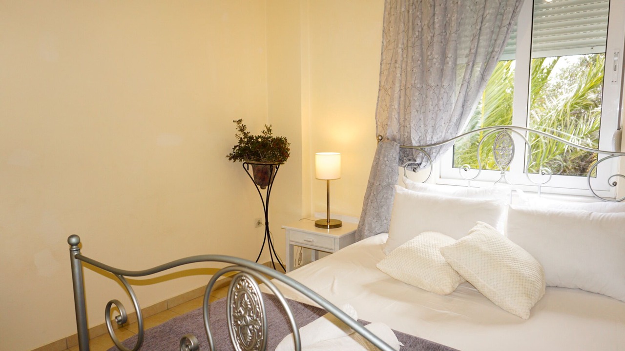 Photo of Bedroom in Triopetra