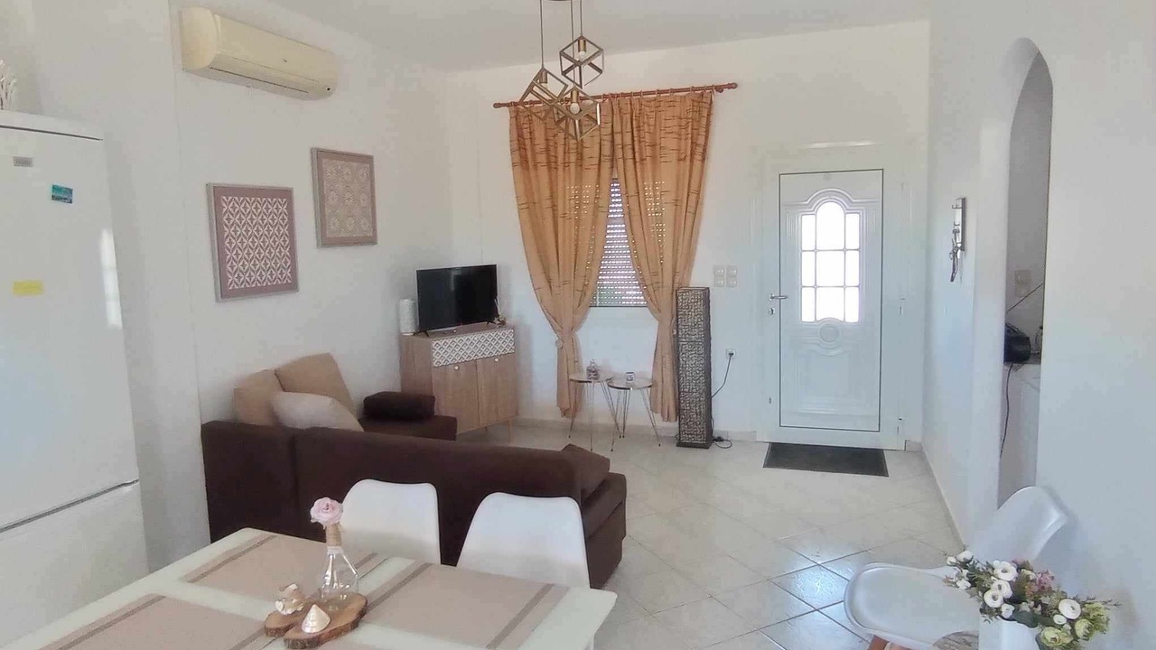 Photo of Livingroom in Neo Kalamaki