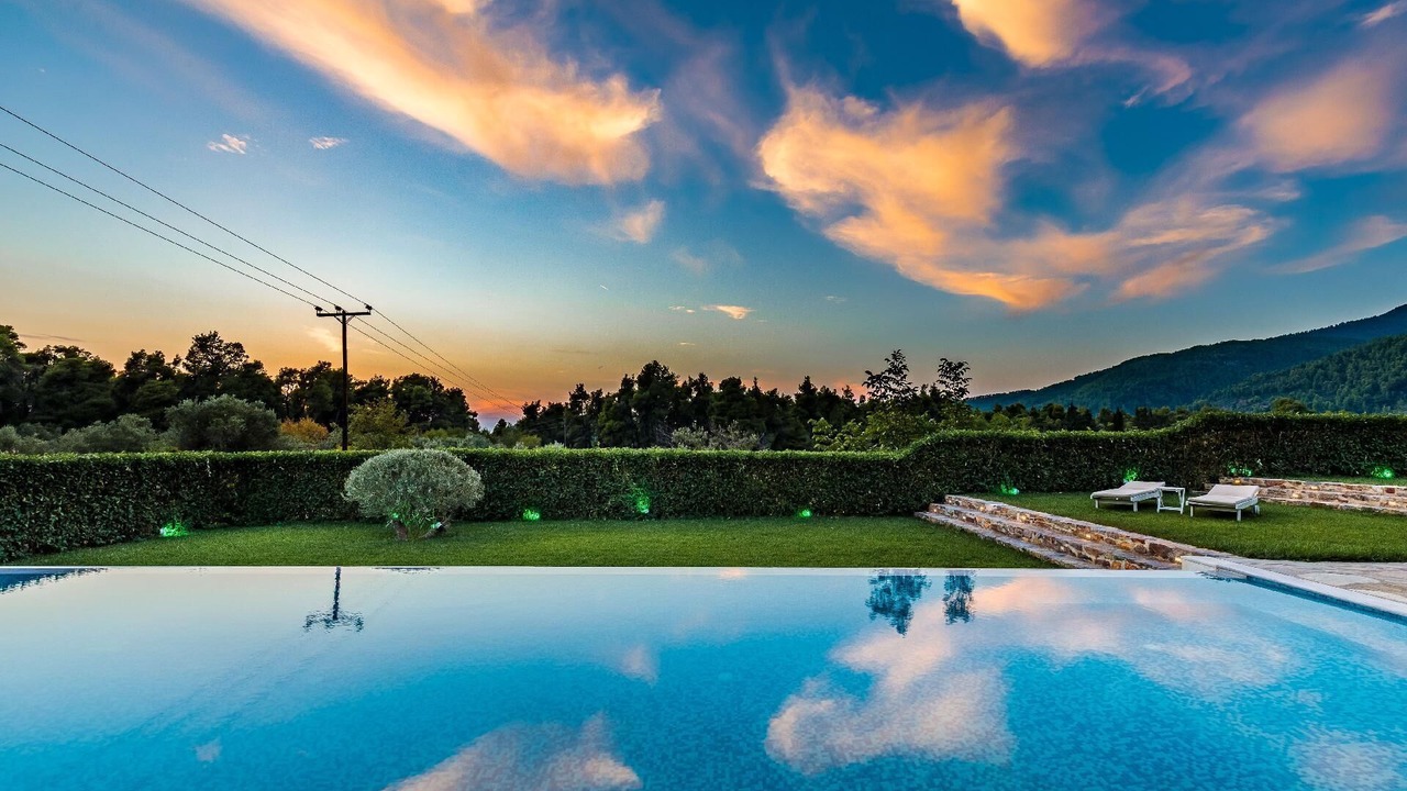 Photo of Outdoor in Alikias