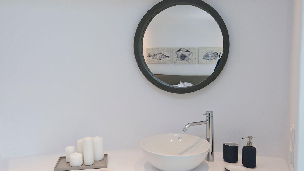 Photo of Bathroom in Tourlos