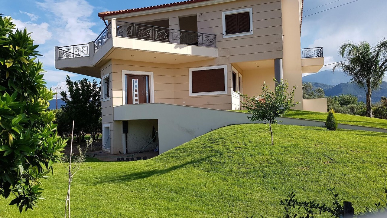 Photo of Outdoor in Aigialeia