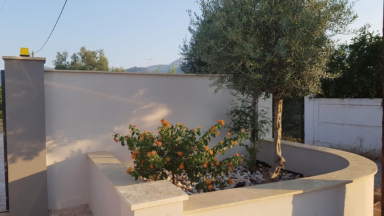 Photo of Outdoor in Aigialeia