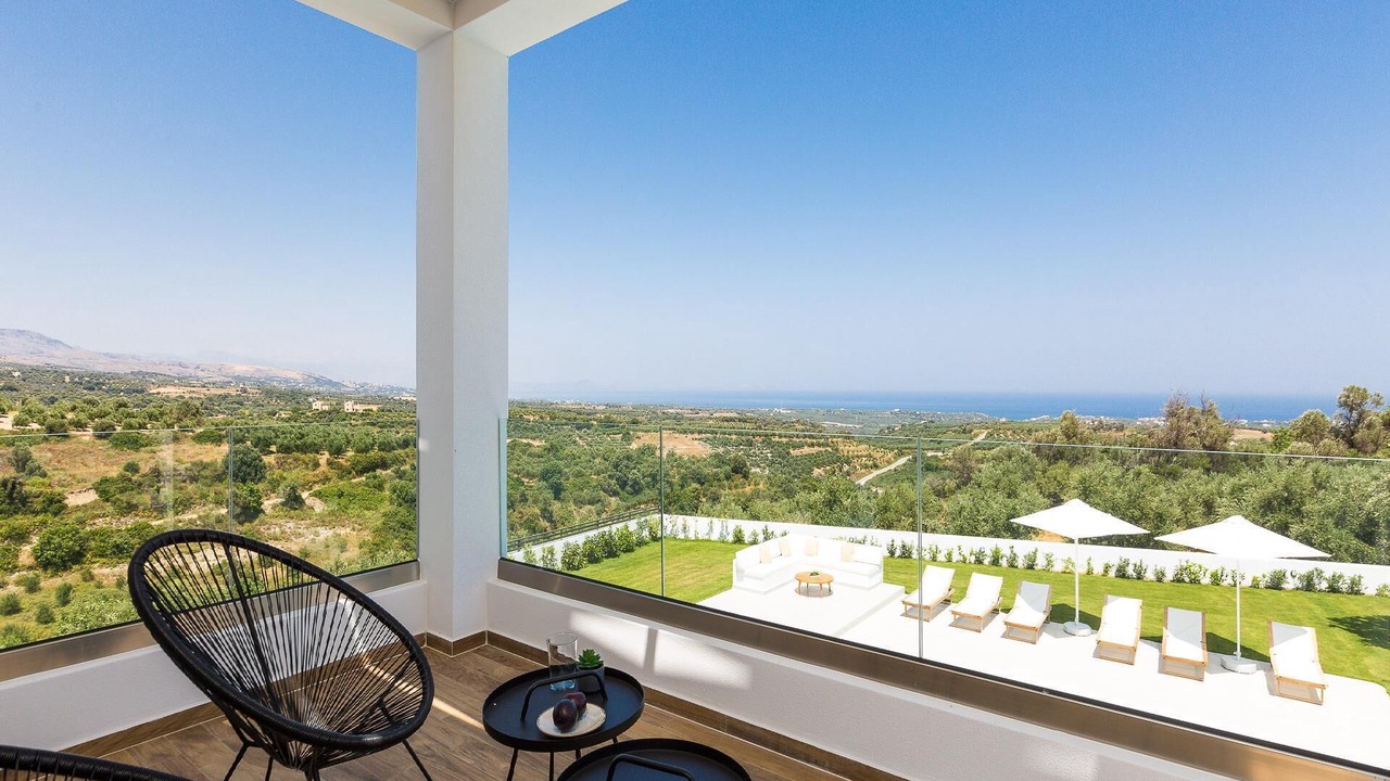 Photo of Patio Balcony in Skouloufia