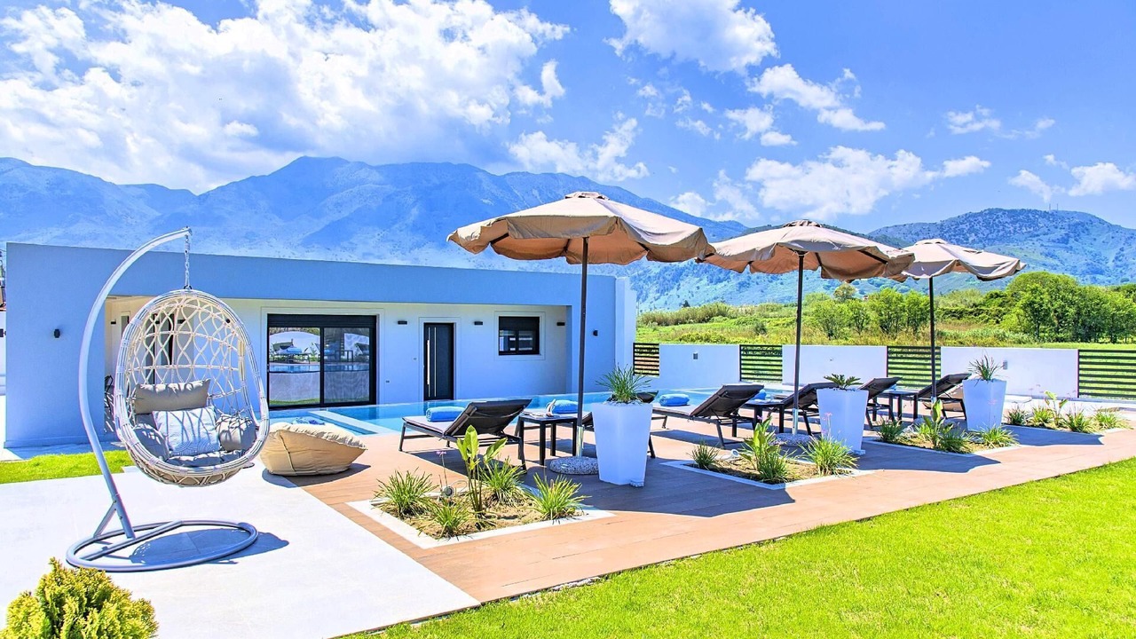 Photo of Outdoor in Kavros