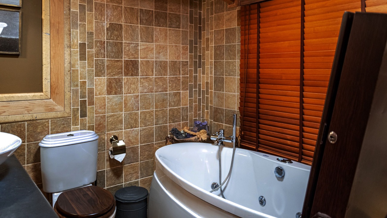 Photo of Bathroom in Karpenisi